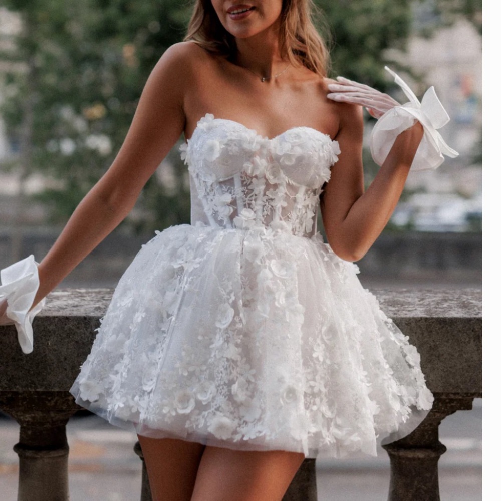 ROSIEETIENNE FLEUR mini dress US SIZE 8 - Picture 2 of 6